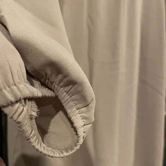 Pleione Brown Tunic with Batwing Sleeves and Relaxed Fit - Picture 8 of 13